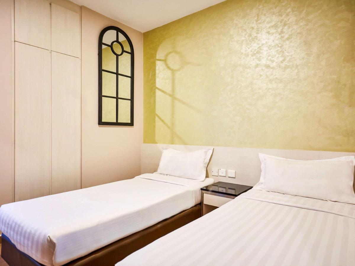 Ibis Budget Singapore West Coast Exterior foto
