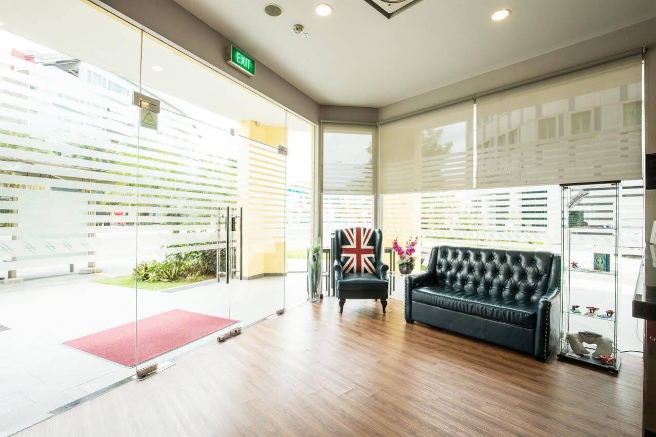 Ibis Budget Singapore West Coast Exterior foto