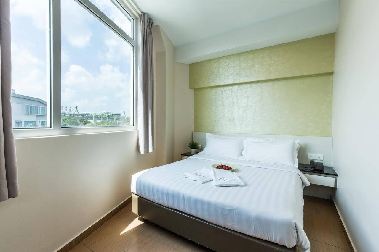 Ibis Budget Singapore West Coast Exterior foto