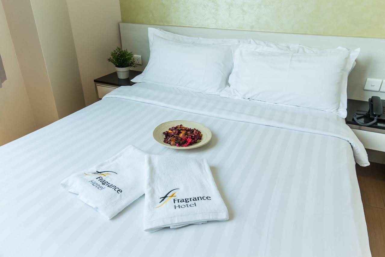 Ibis Budget Singapore West Coast Exterior foto